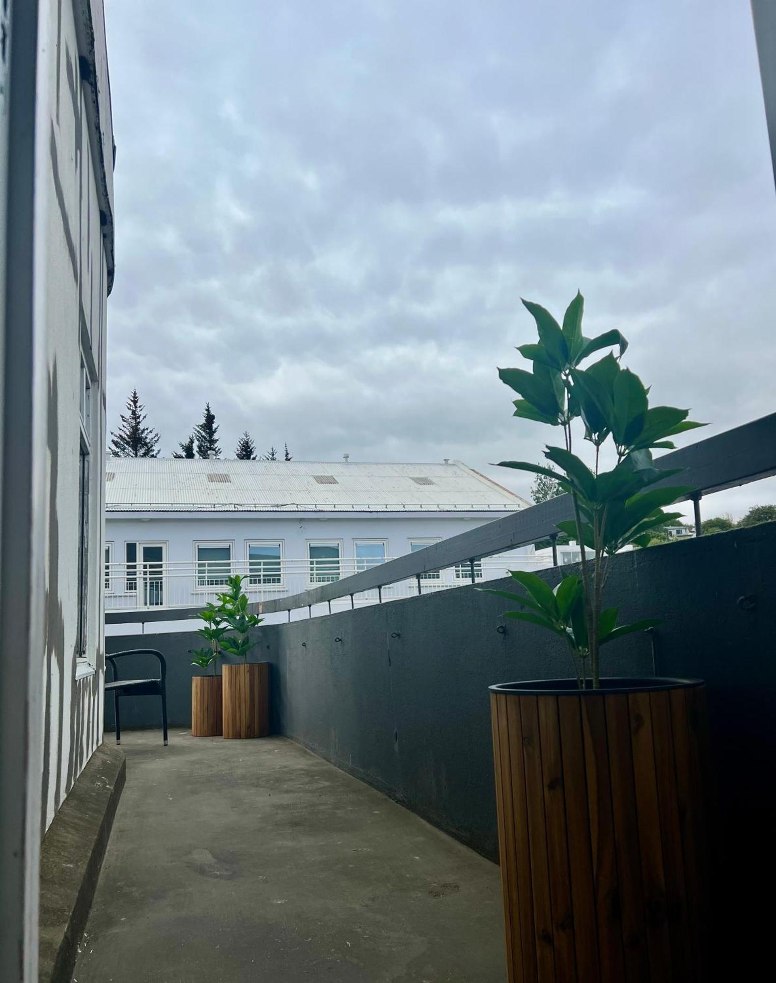 Lovely Penthouse Downtown With 3 Bedrooms Akureyri Exterior photo
