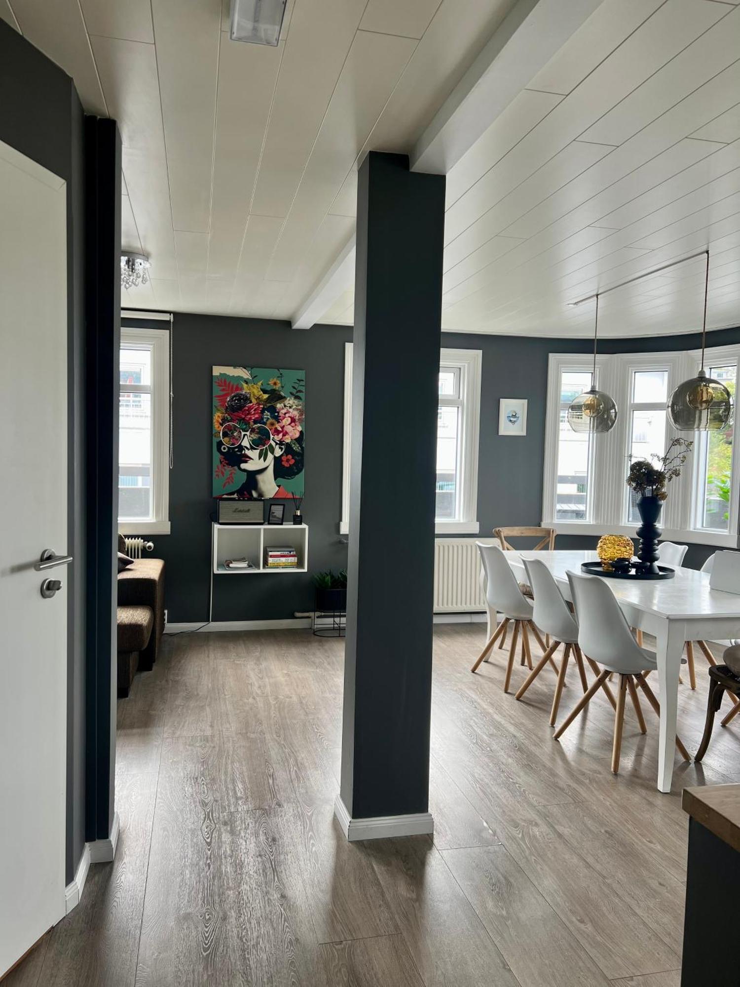 Lovely Penthouse Downtown With 3 Bedrooms Akureyri Exterior photo